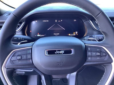 2025 Jeep Grand Cherokee GRAND CHEROKEE LAREDO X 4X2