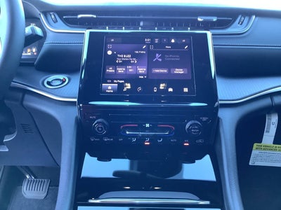 2025 Jeep Grand Cherokee GRAND CHEROKEE LAREDO X 4X2