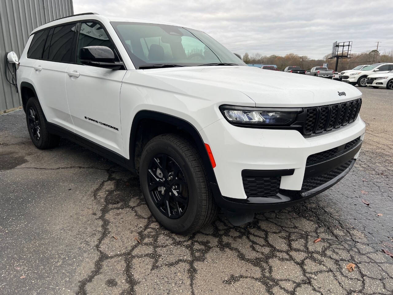 2025 Jeep Grand Cherokee GRAND CHEROKEE L ALTITUDE 4X2