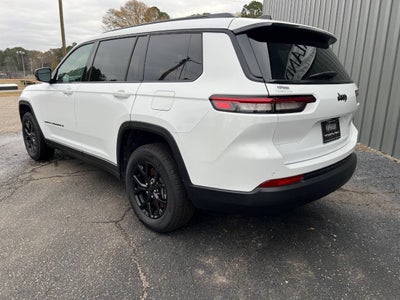 2025 Jeep Grand Cherokee GRAND CHEROKEE L ALTITUDE 4X2