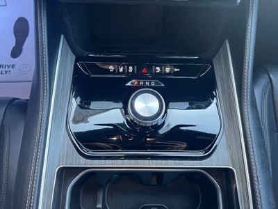 2024 Jeep Wagoneer L Series II 4x2 4dr SUV