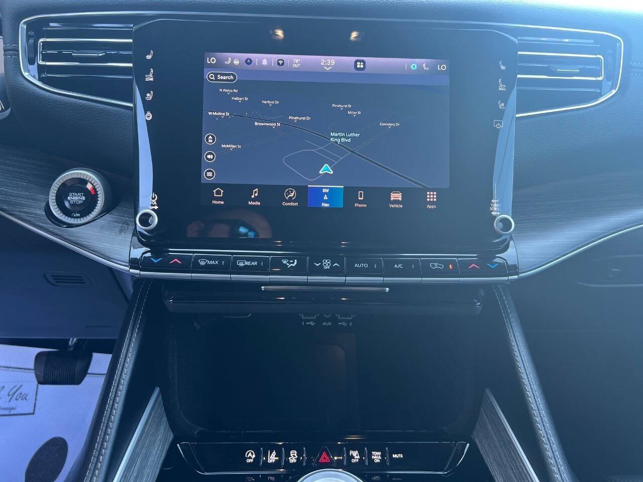 2024 Jeep Wagoneer L Series II 4x2 4dr SUV