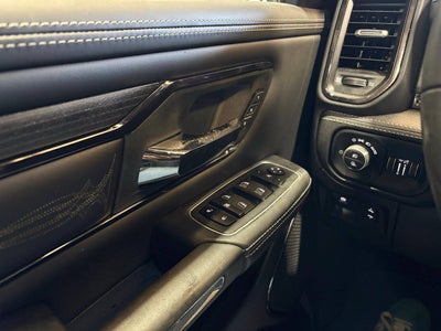 2023 RAM 1500 Limited Crew Cab 4x4 5'7' Box