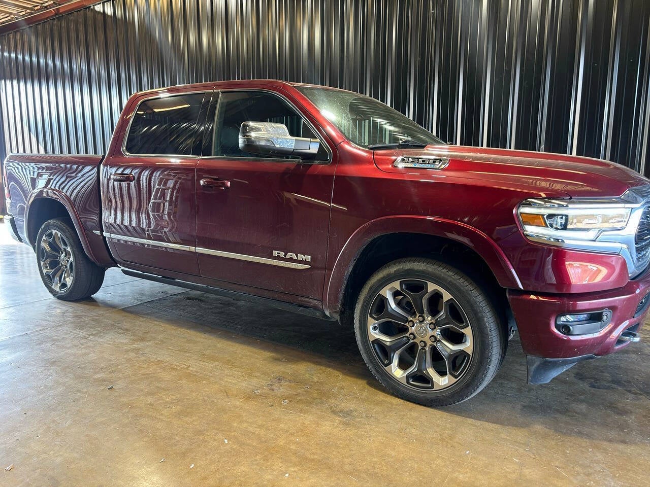 2023 RAM 1500 Limited Crew Cab 4x4 5'7' Box