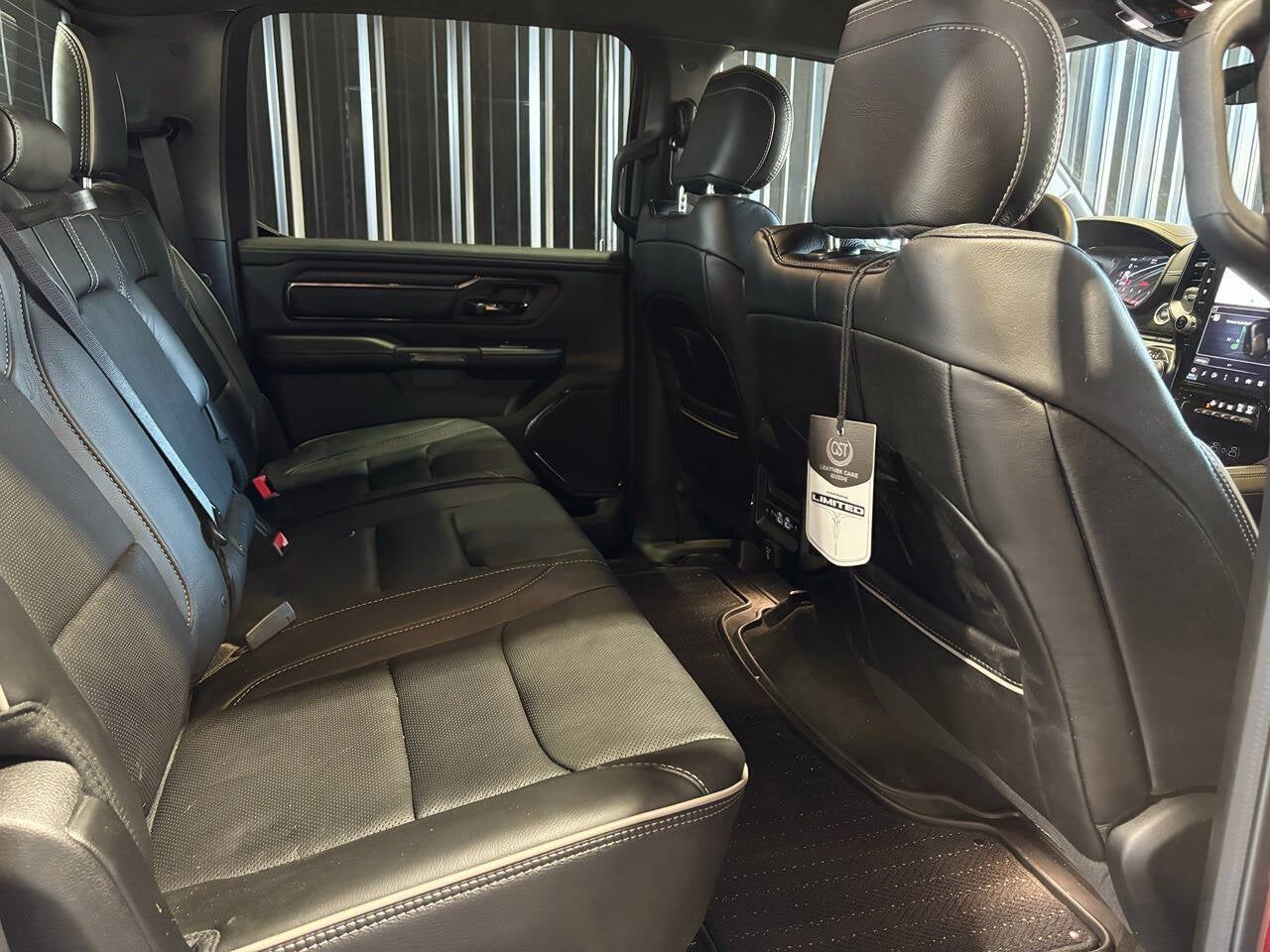 2023 RAM 1500 Limited Crew Cab 4x4 5'7' Box