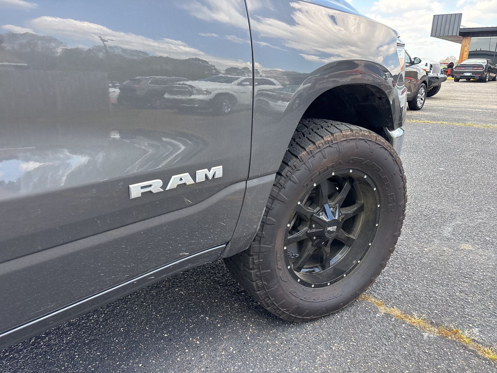 2024 RAM 1500 Laramie Crew Cab 4x4 5'7' Box
