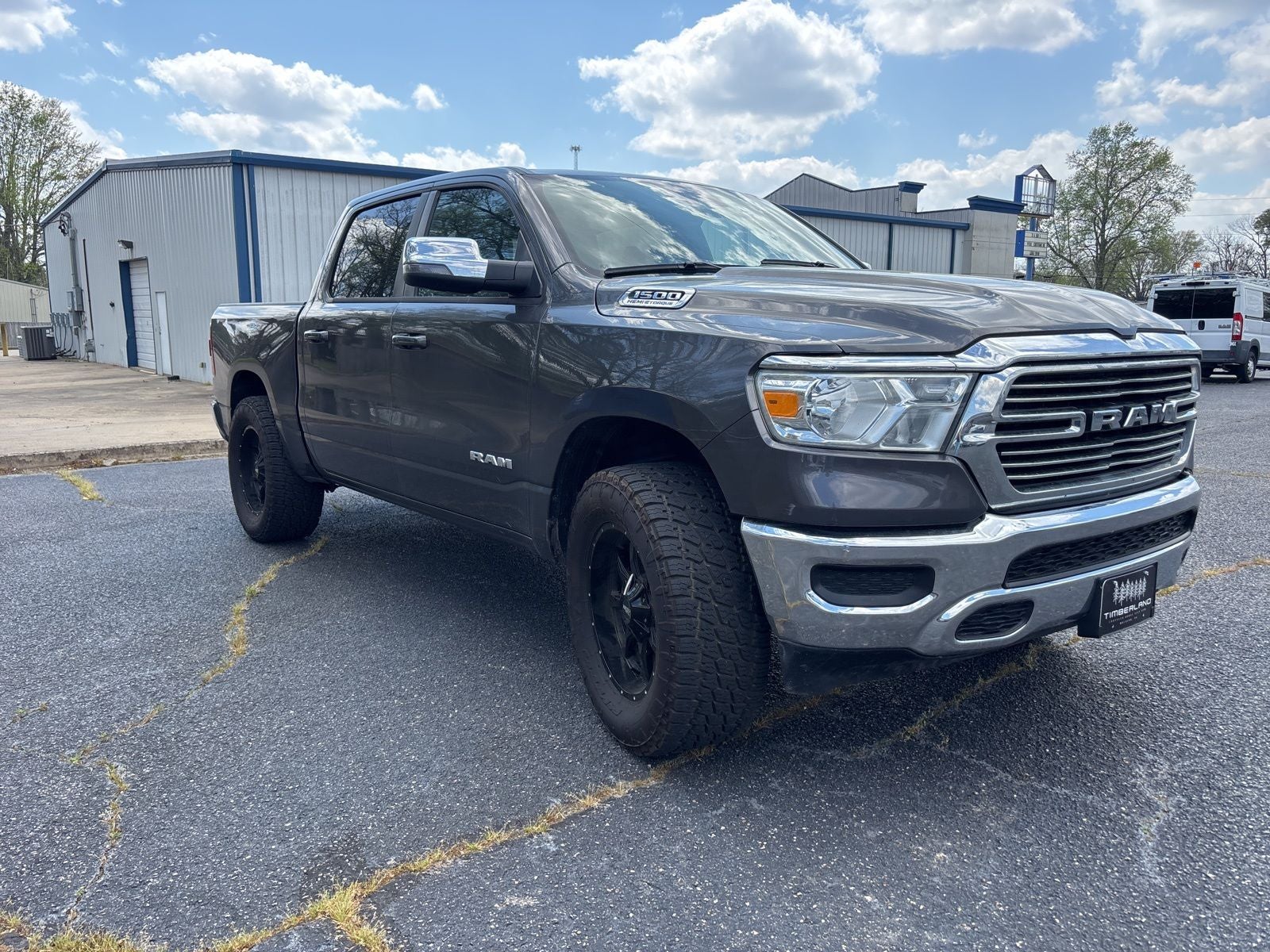 2024 RAM 1500 Laramie Crew Cab 4x4 5'7' Box