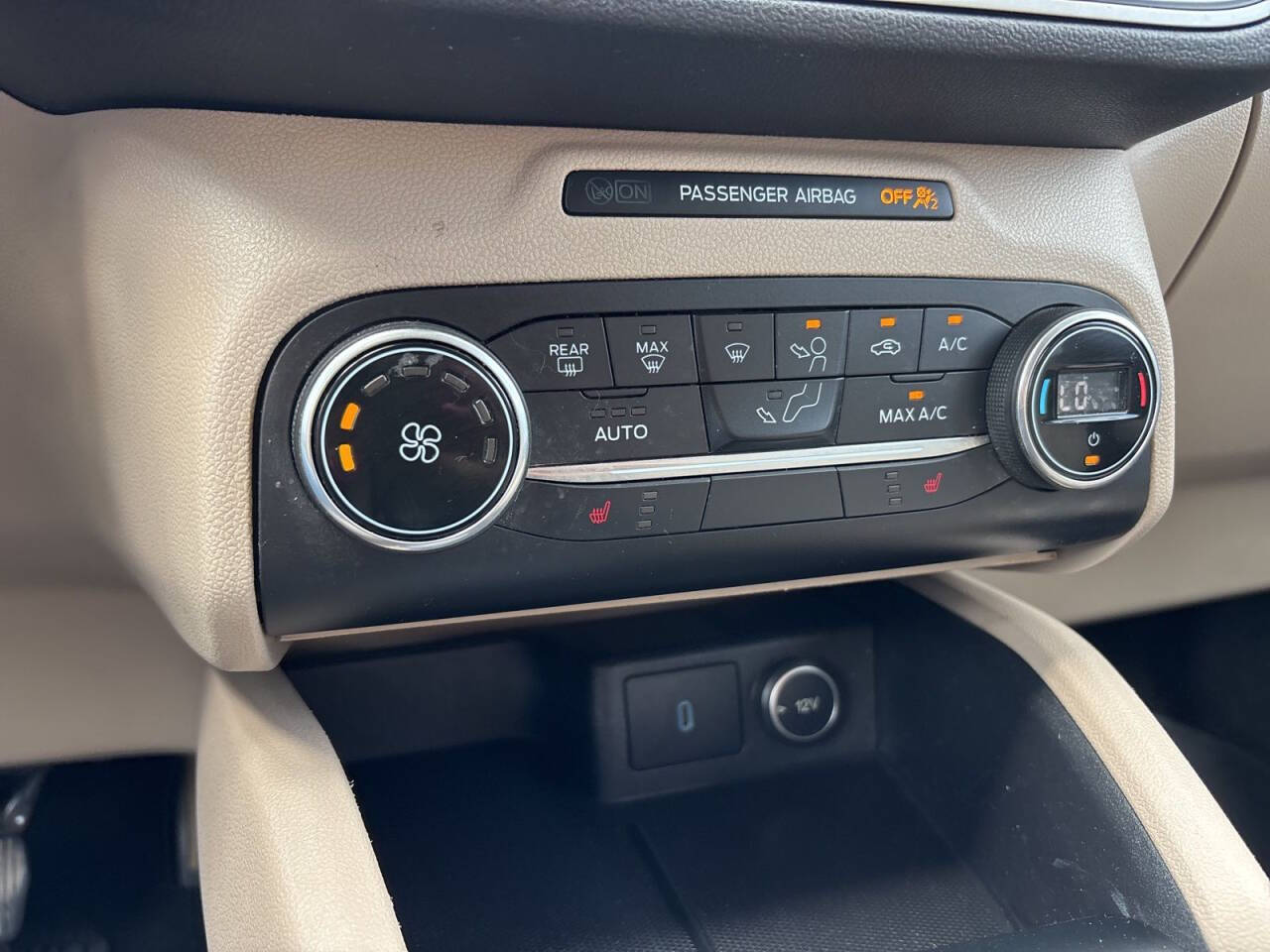 2020 Ford Escape SE AWD 4dr SUV