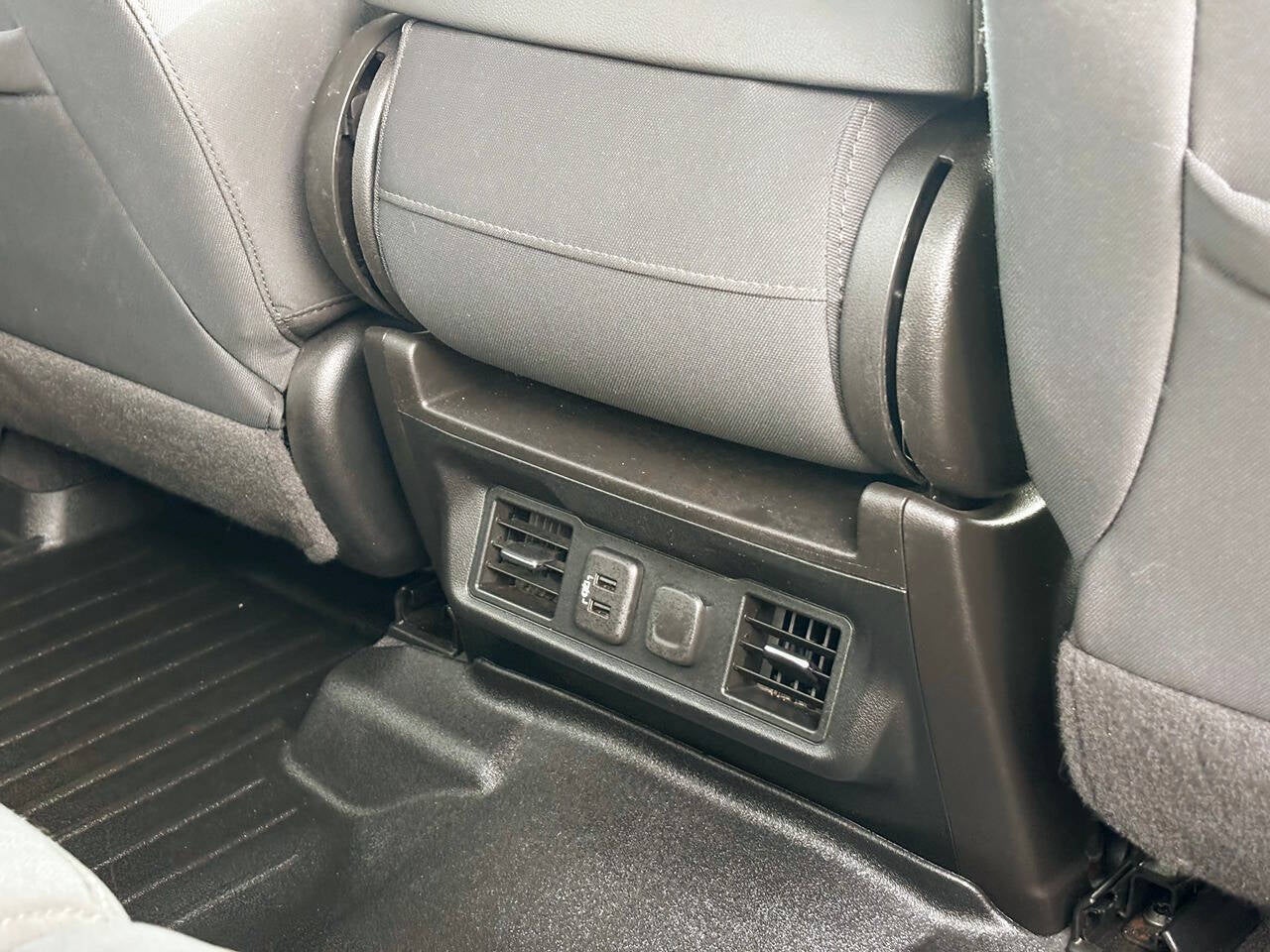 2020 Chevrolet Silverado 1500 2WD Crew Cab Short Bed LT