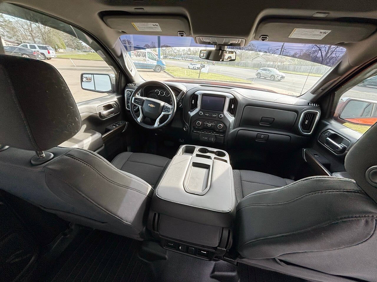 2020 Chevrolet Silverado 1500 2WD Crew Cab Short Bed LT