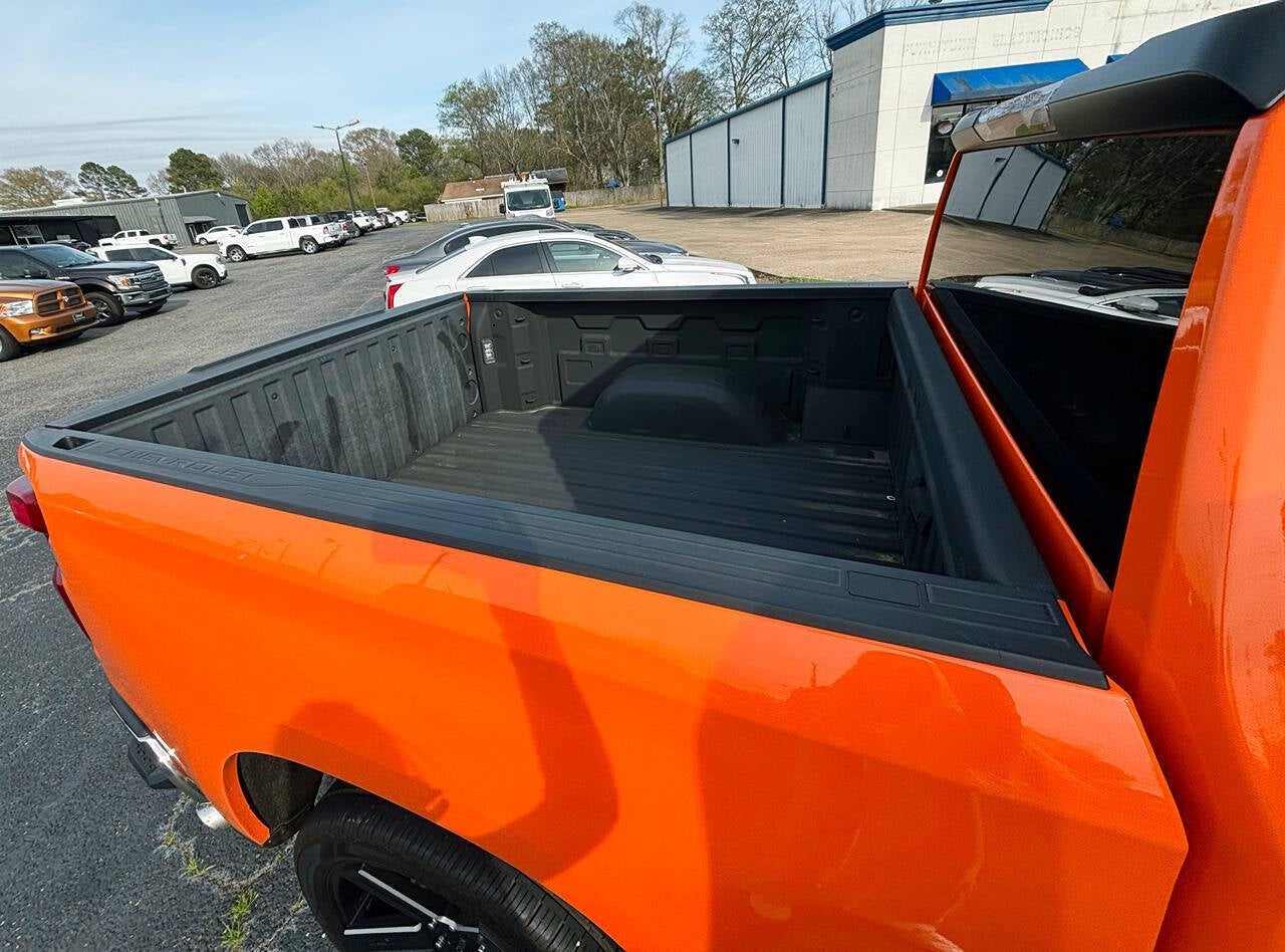 2020 Chevrolet Silverado 1500 2WD Crew Cab Short Bed LT