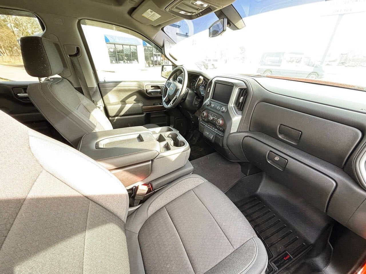 2020 Chevrolet Silverado 1500 2WD Crew Cab Short Bed LT