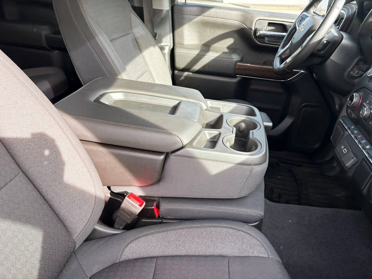 2020 Chevrolet Silverado 1500 2WD Crew Cab Short Bed LT