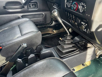 2004 Jeep Wrangler SE