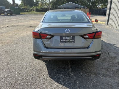 2022 Nissan Altima 2.5 S