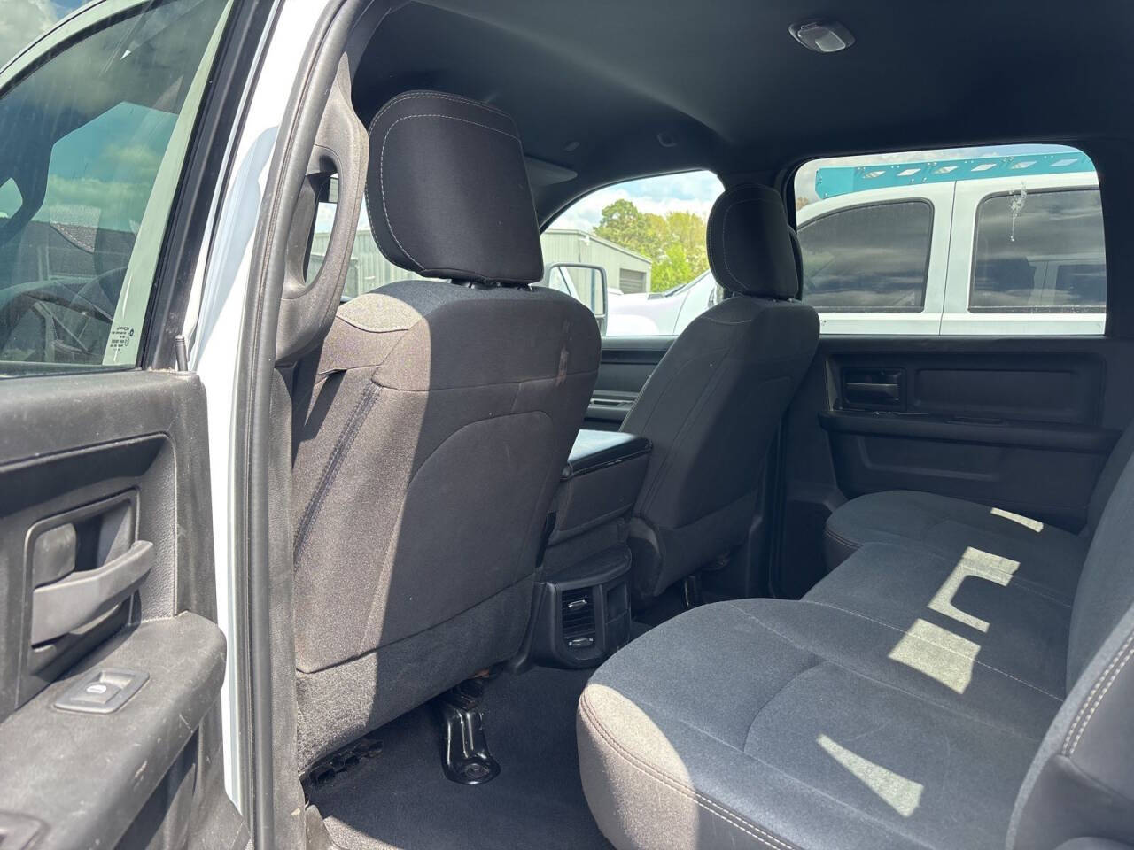 2024 RAM 3500 Tradesman 4x4 4dr Crew Cab 6.3 ft. SB SRW Pickup