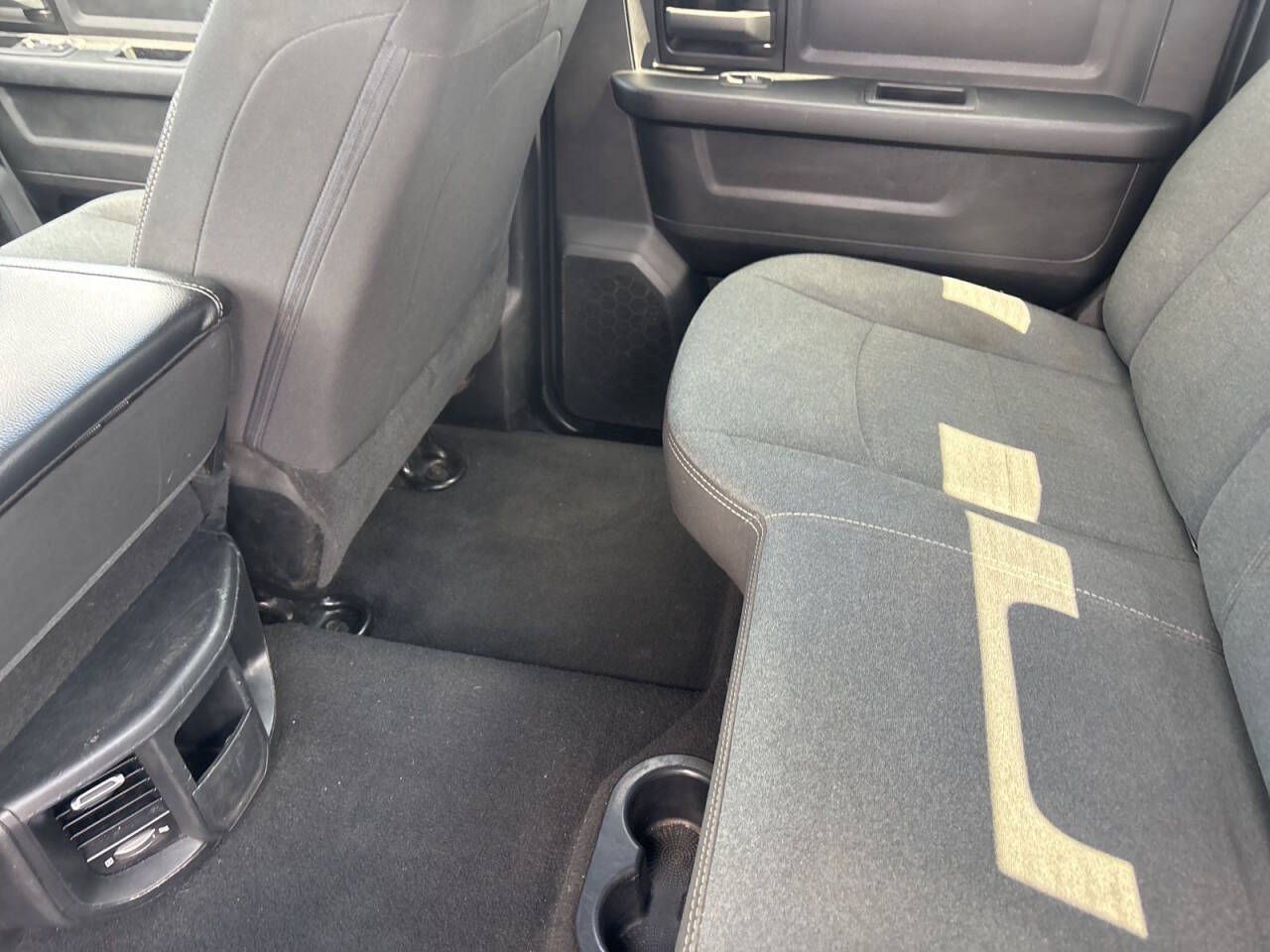 2024 RAM 3500 Tradesman 4x4 4dr Crew Cab 6.3 ft. SB SRW Pickup