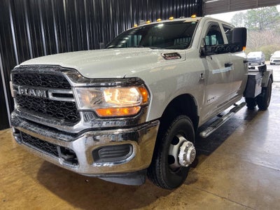 2021 RAM 3500 Tradesman Crew Cab 4x4 8' Box