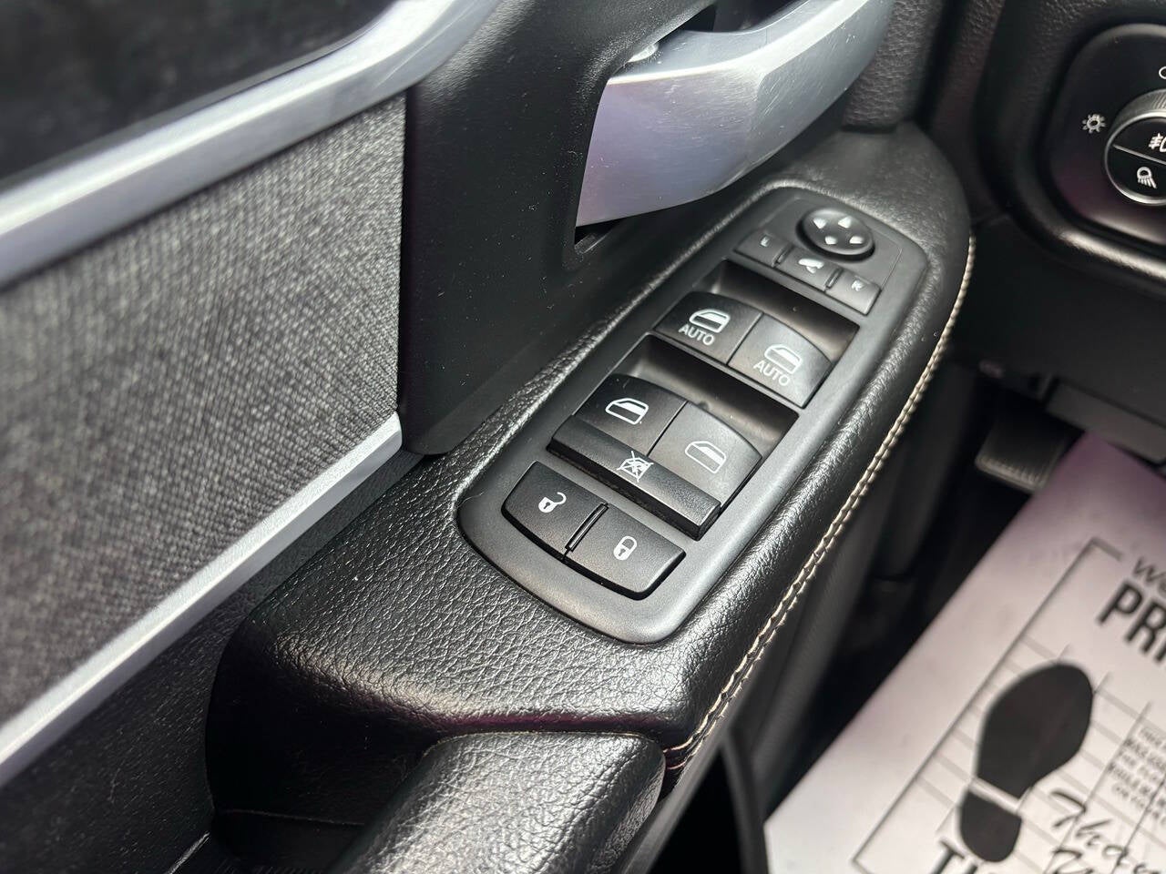 2020 RAM 2500 Big Horn Crew Cab 4x4 6'4' Box