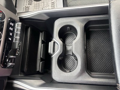 2020 RAM 2500 Big Horn Crew Cab 4x4 6'4' Box