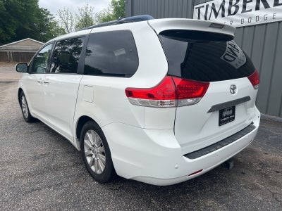 2011 Toyota Sienna Limited V6