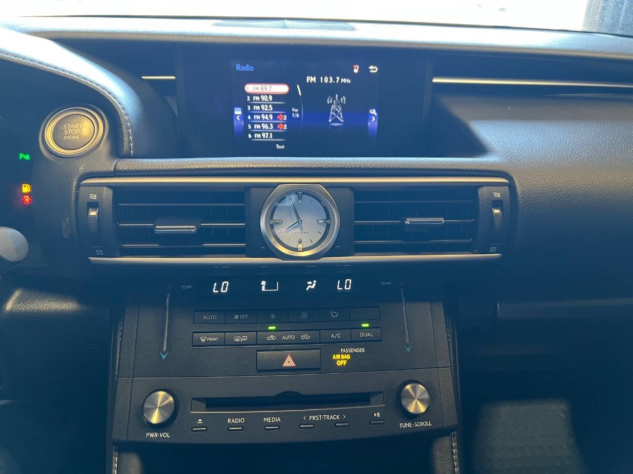 2017 Lexus RC 200t Base 2dr Coupe