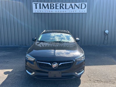2019 Buick Regal TourX AWD Essence