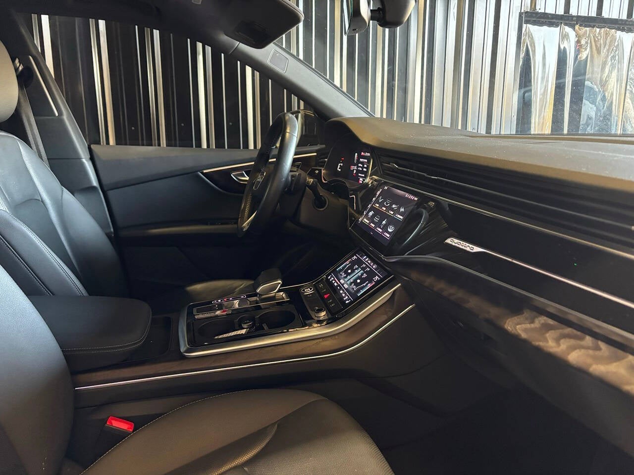 2021 Audi Q8 Premium Plus 55 TFSI quattro Tiptronic