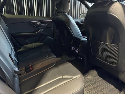 2021 Audi Q8 Premium Plus 55 TFSI quattro Tiptronic