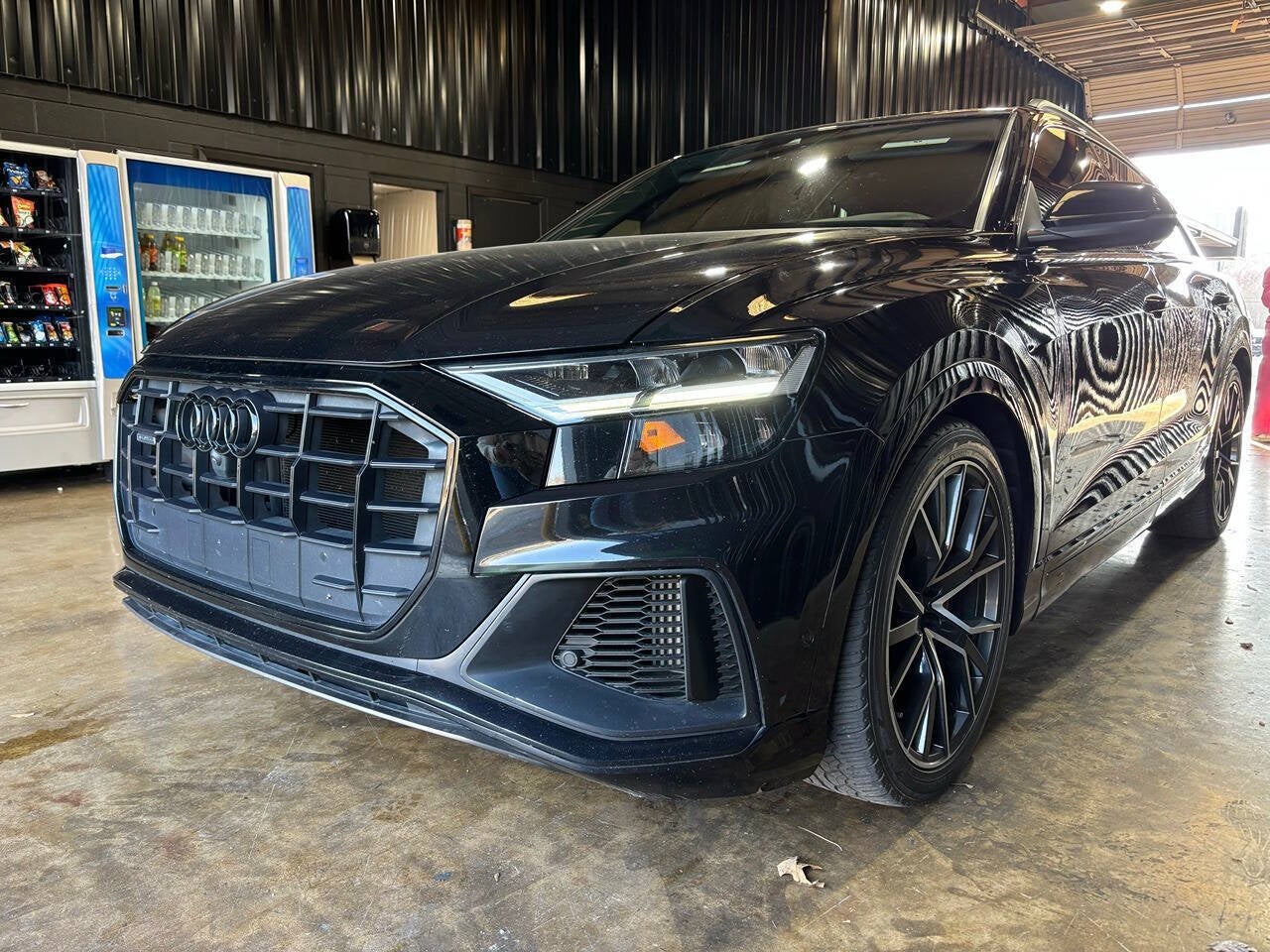 2021 Audi Q8 Premium Plus 55 TFSI quattro Tiptronic